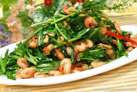 韭菜炒河虾