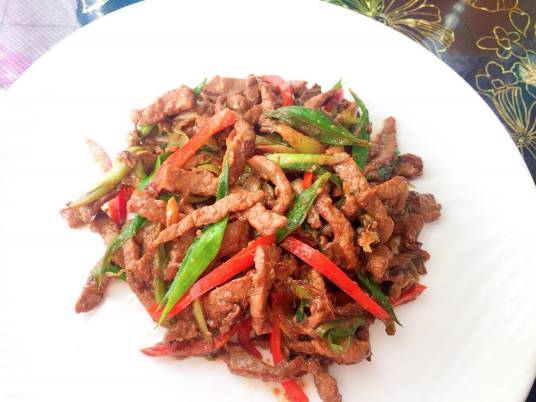 爆炒牛肉丝