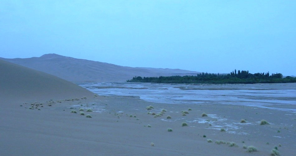 敦煌市七里镇秦家湾一段