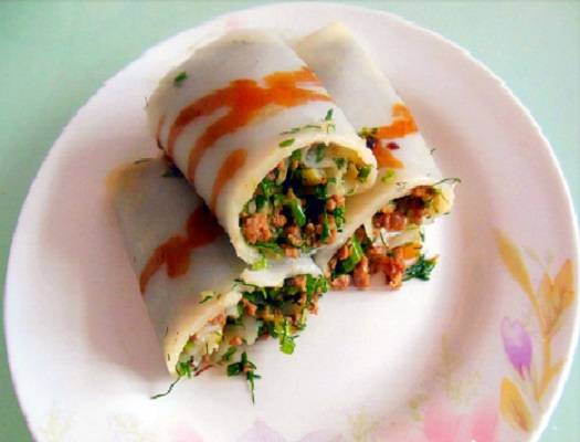 虾仁茴香肠粉
