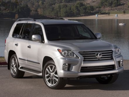 LX 570