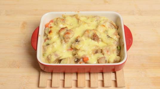 蘑菇鸡肉焗饭