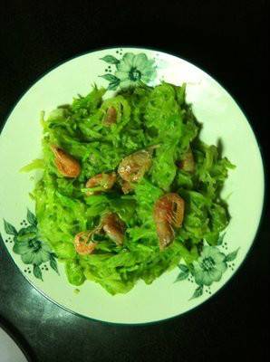 西葫芦炒豆瓣小虾