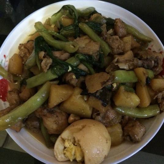 豆角土豆炖鸡块