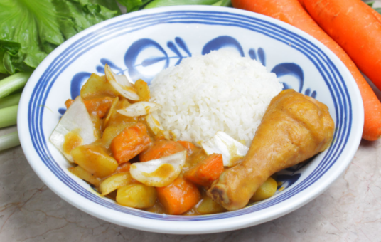 咖喱鸡腿饭