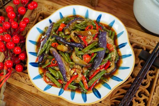 豆角烧茄子