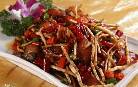 折耳根炒腊肉