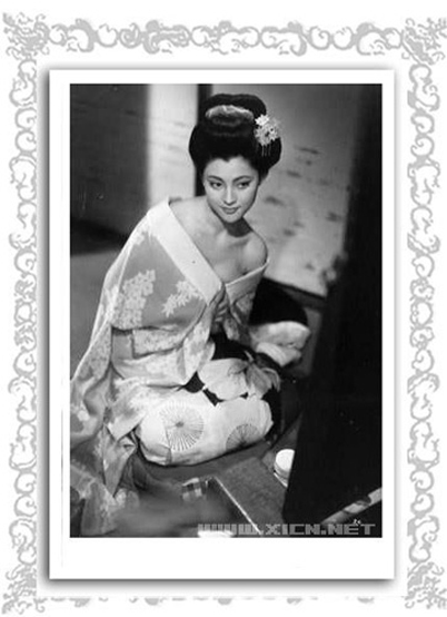 冈田茉莉子的图片
