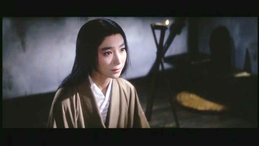 新珠三千代的图片