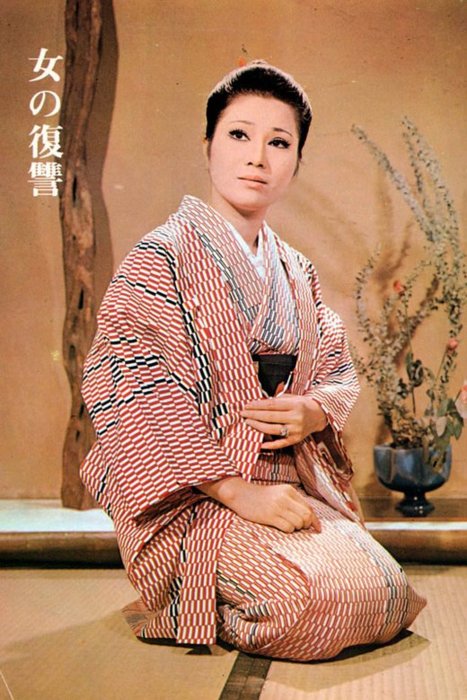 谷奈绪美的图片