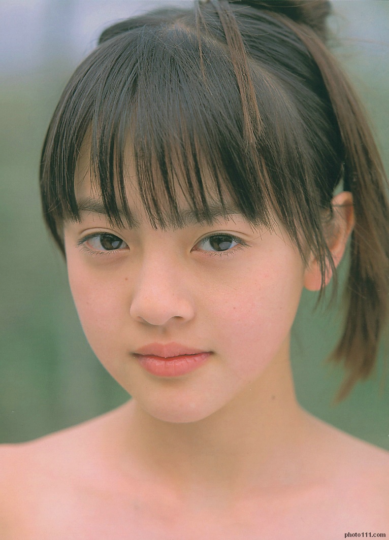 冈本奈月的图片