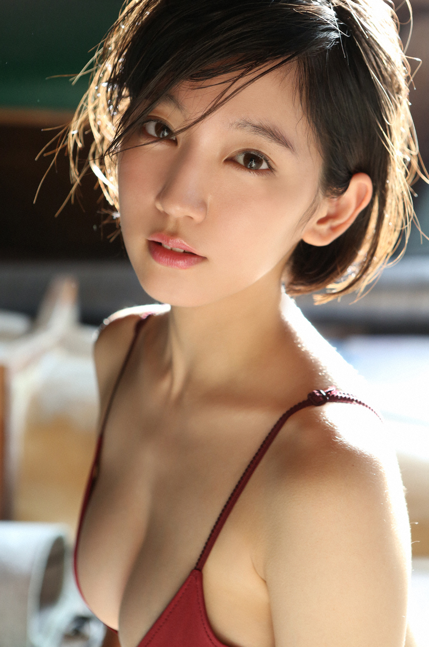 吉冈里帆的图片