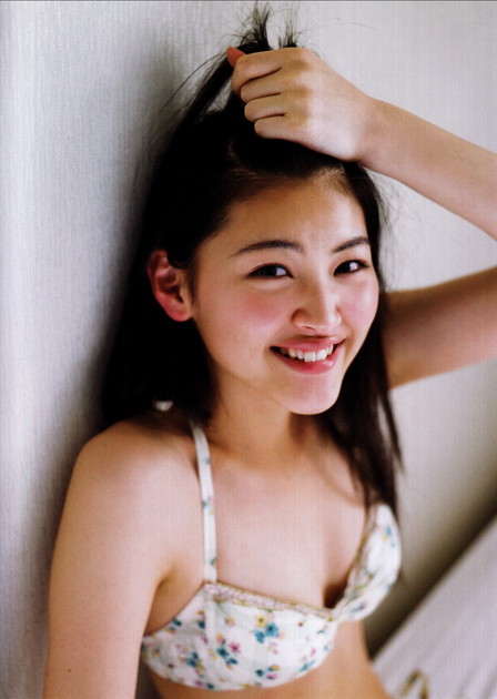 今野鲇莉的图片
