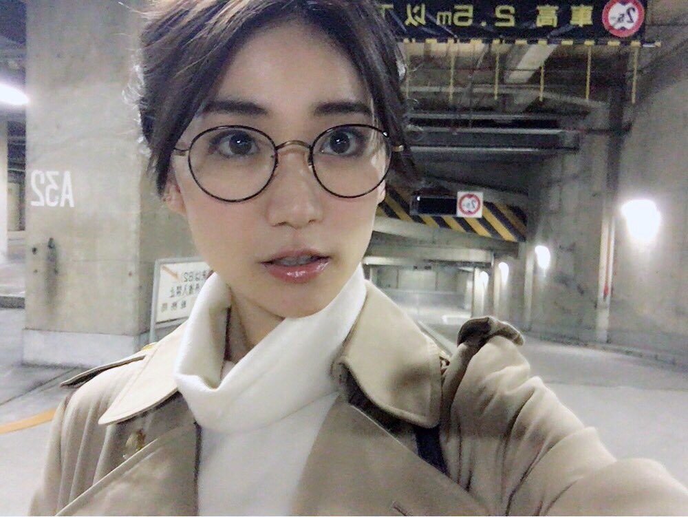 大岛优子的图片