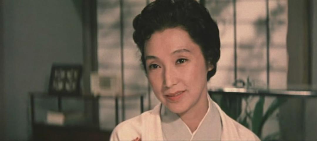 高峰三枝子的图片