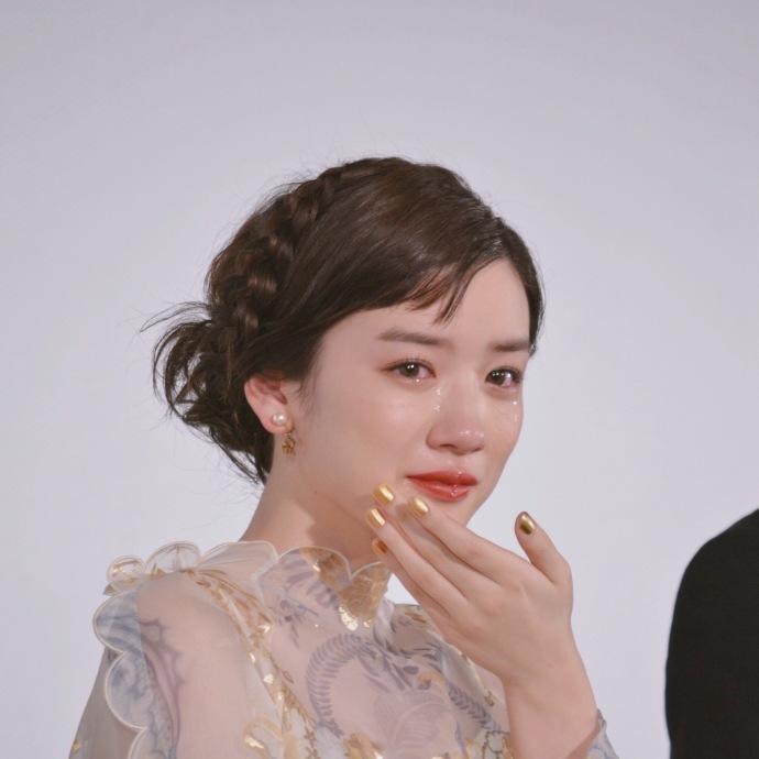 永野芽郁的图片