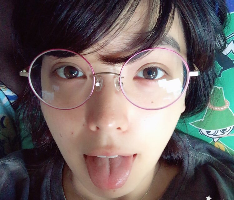 我妻三轮子的图片
