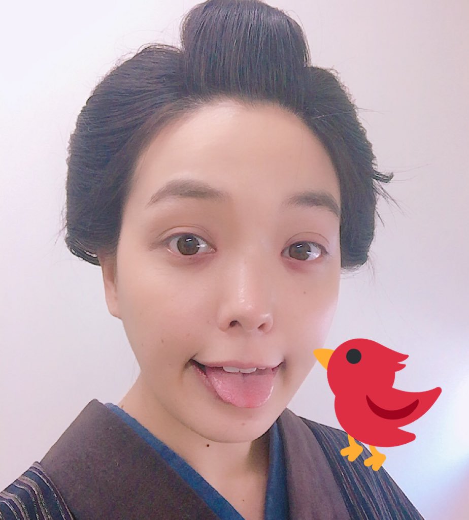 我妻三轮子的图片