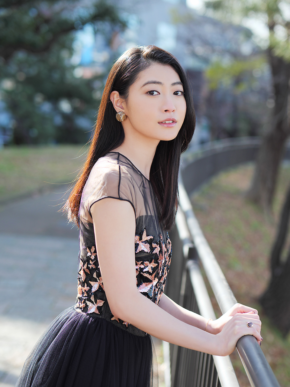 安田圣爱的图片