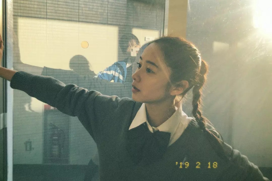 堀田真由的图片