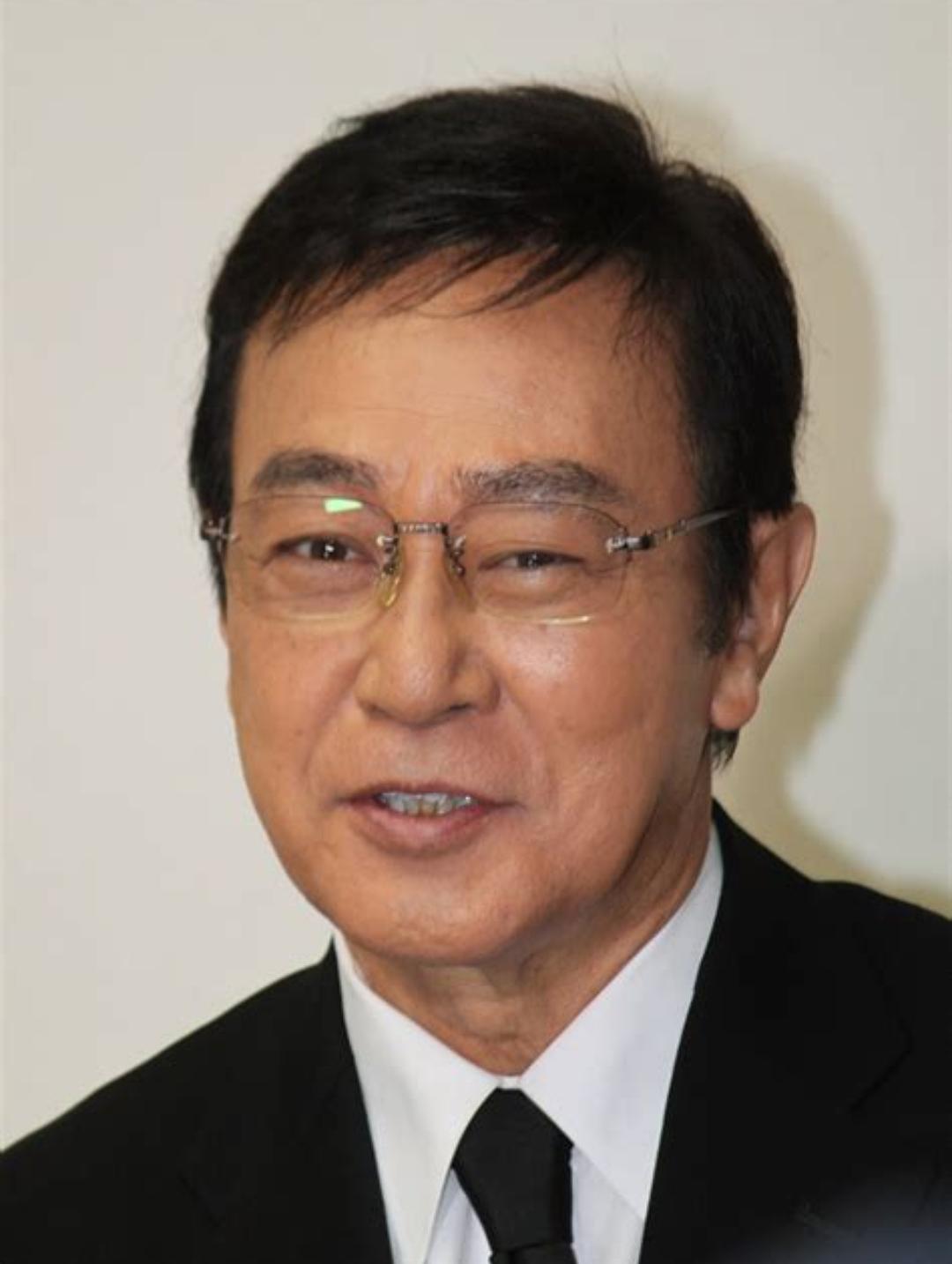 渡濑恒彦的图片