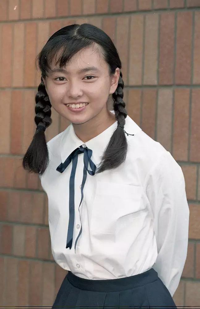 野村佑香的图片