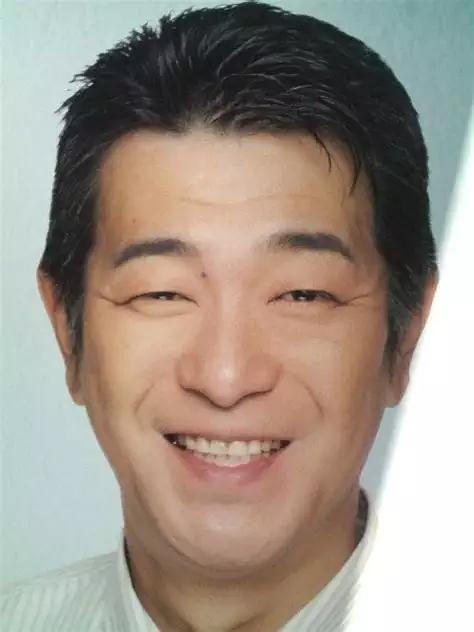 平贺雅臣的图片