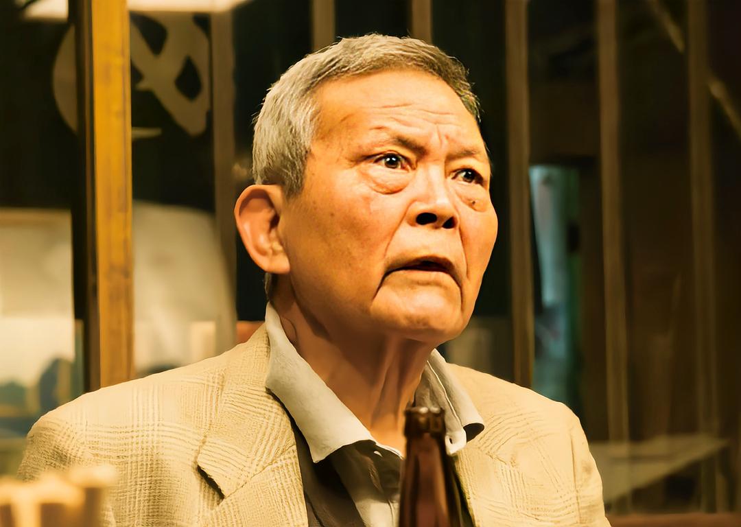 井川比佐志的图片