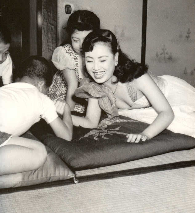 美空云雀的图片