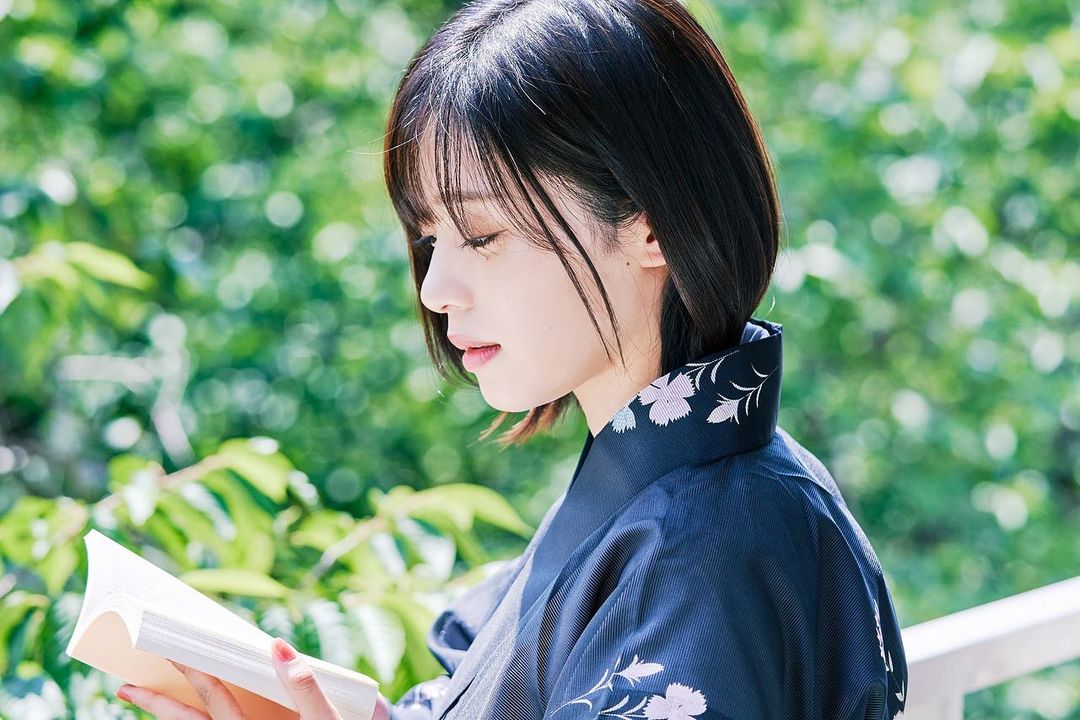小牧那凪的图片