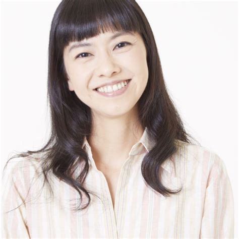 小崎友里衣的图片