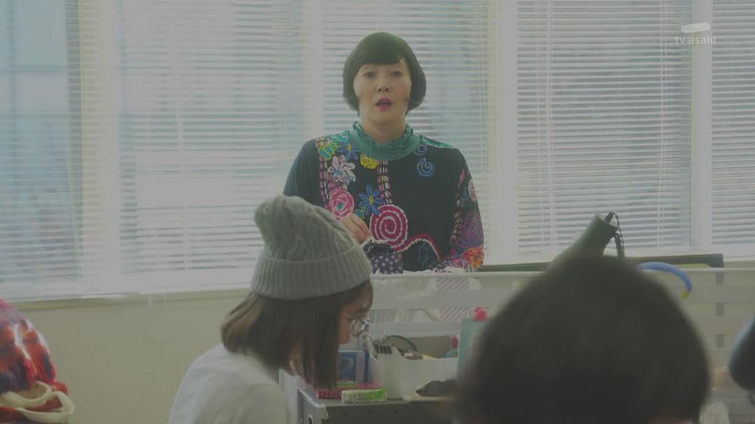 西尾麻里的图片