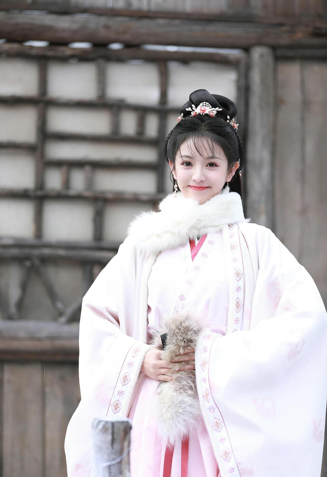 田曦薇的图片