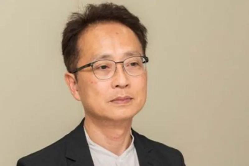 小中和哉的图片