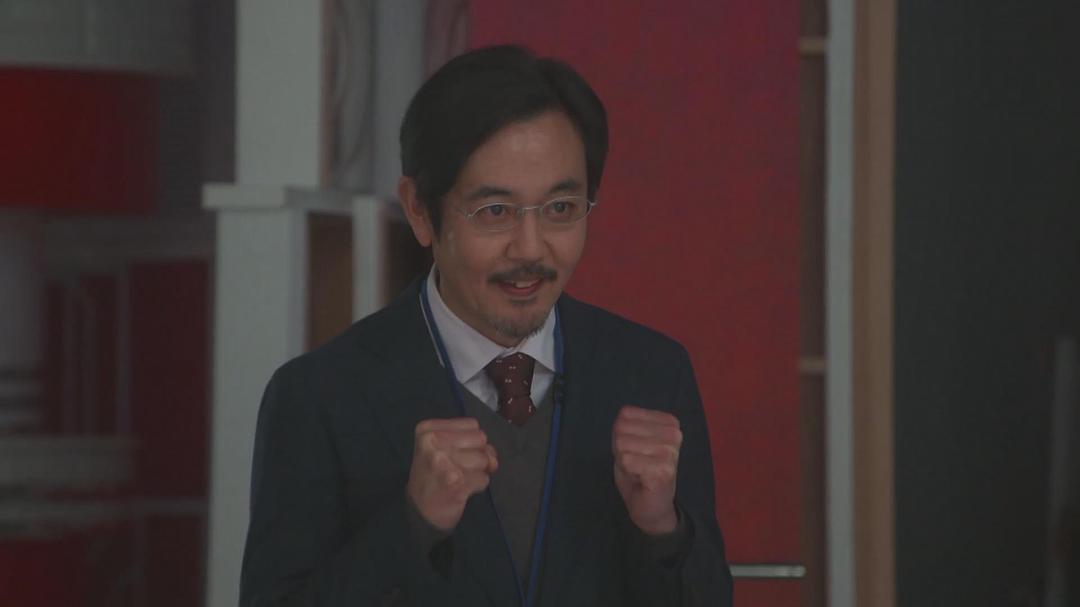 冈部敬史的图片