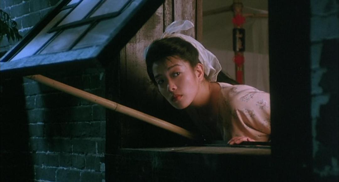 鲇川真理的图片