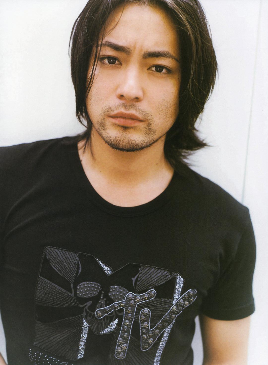 山田孝之的图片