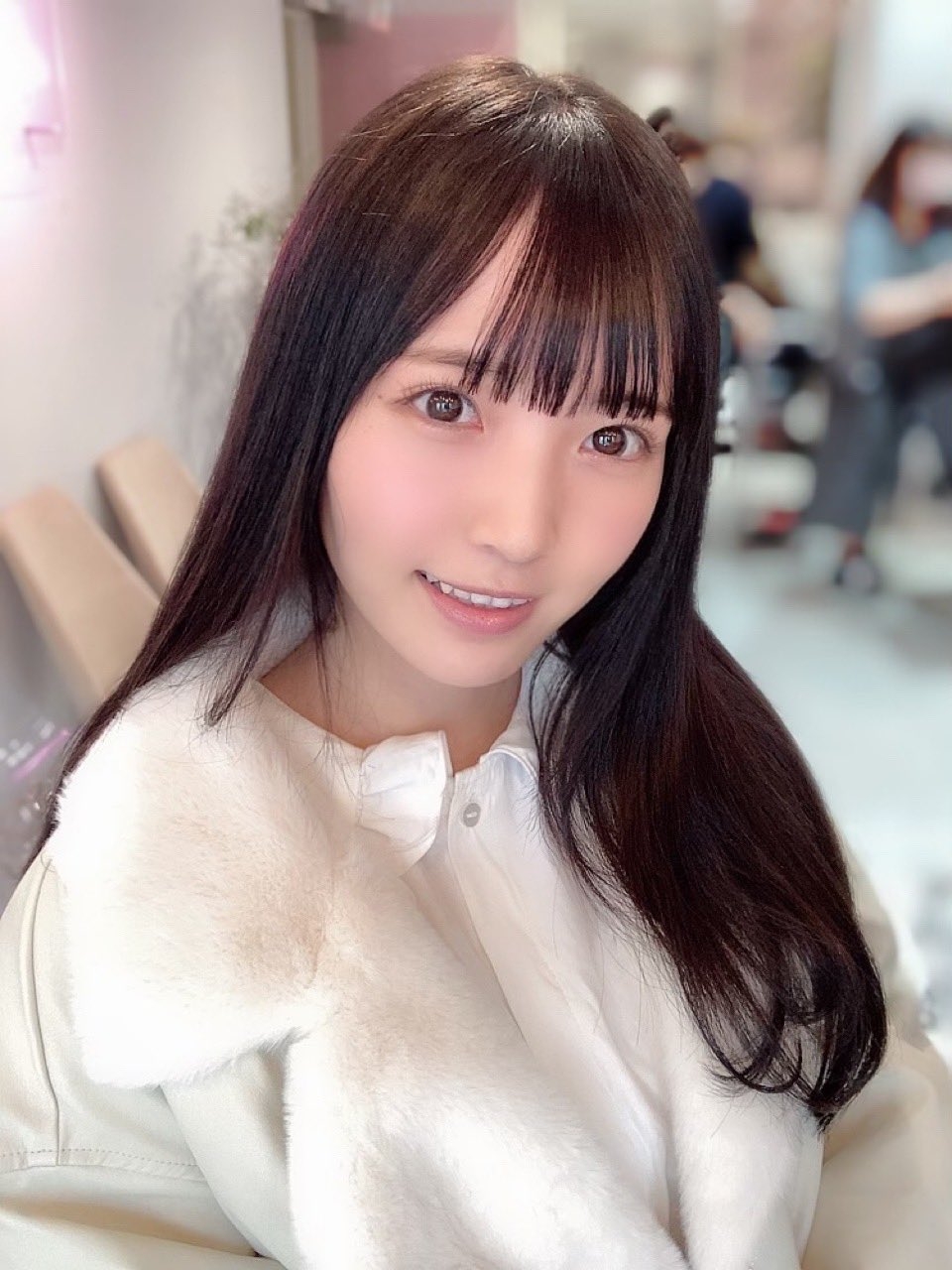 由良ゆら