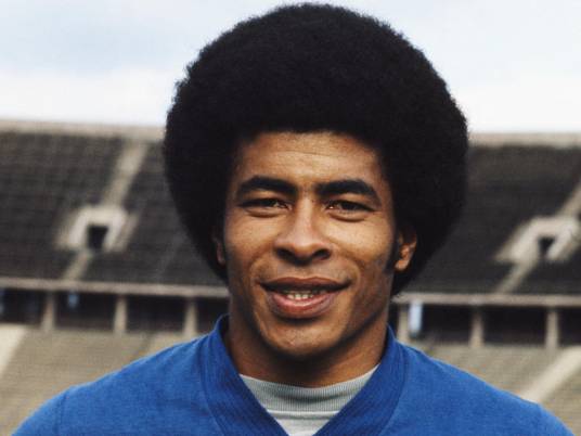 雅伊尔·文图拉·菲略