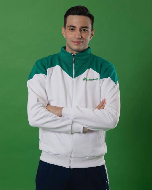 拉希托夫·乌卢格别克