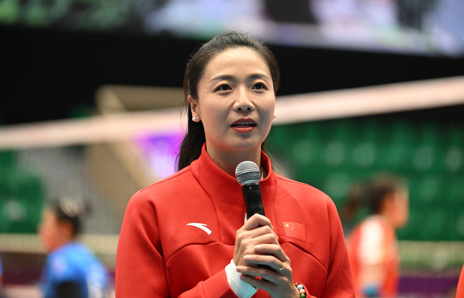 魏秋月在女排明星公益赛上 
