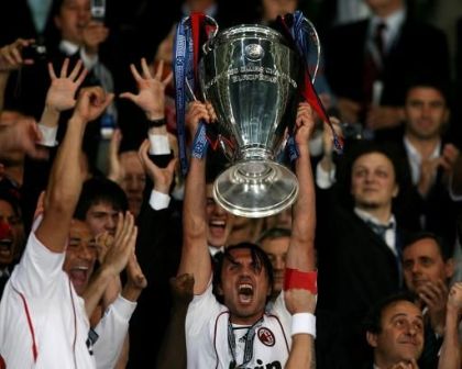 2006-07赛季2比1战胜利物浦