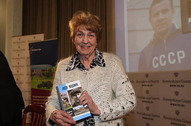 雅辛的妻子瓦莲京娜