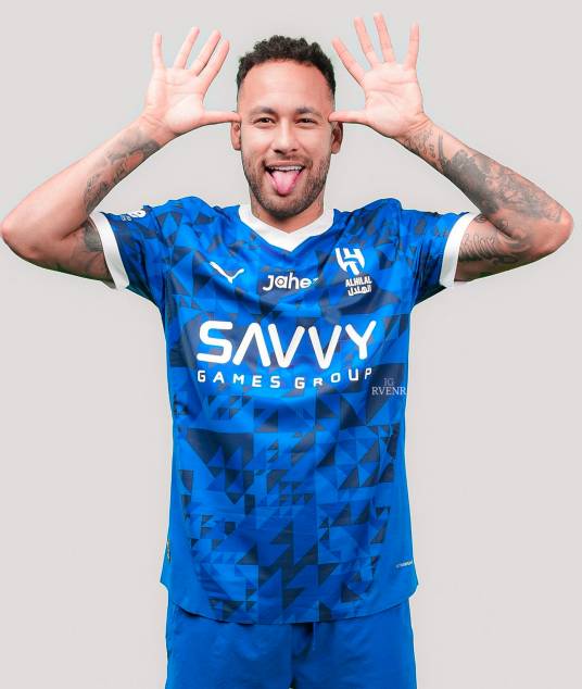 内马尔·达·席尔瓦·桑托斯·儒尼奥尔