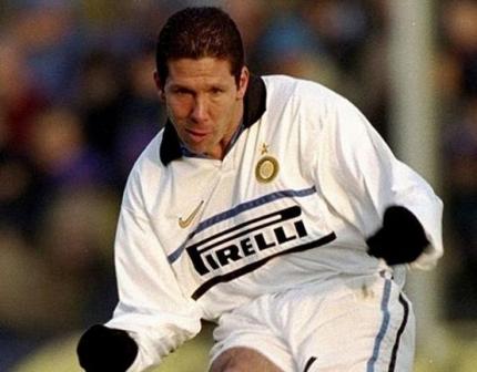 1997-1999效力于国际米兰