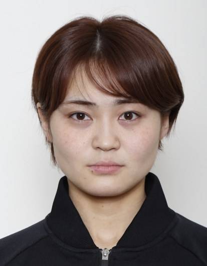 团玲伊奈