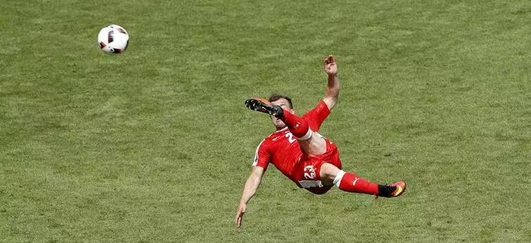 2016年法国欧洲杯倒钩破门