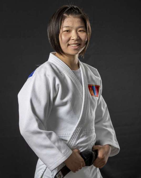 比什蕾勒特·胡尔卢杜伊