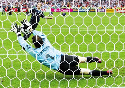 德阿大战莱曼扑出点球