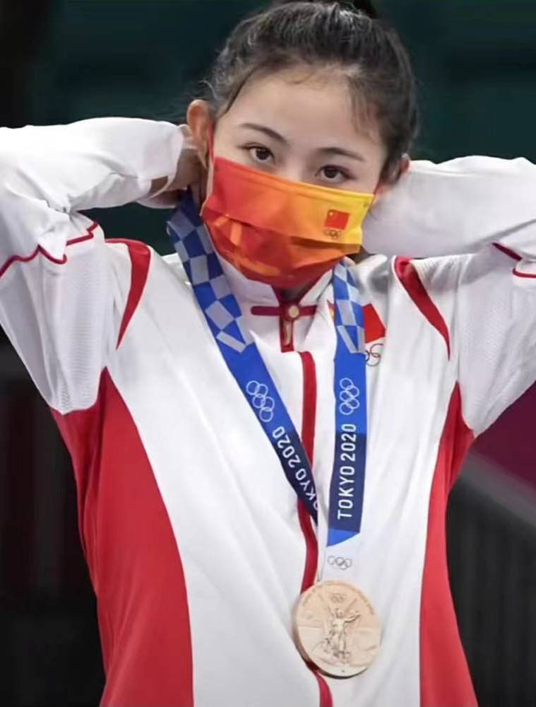 龚莉夺得铜牌